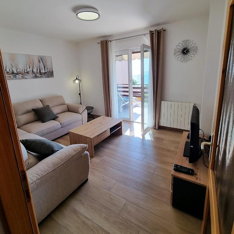 Apartments Valentina Ουμάγκ Εξωτερικό φωτογραφία