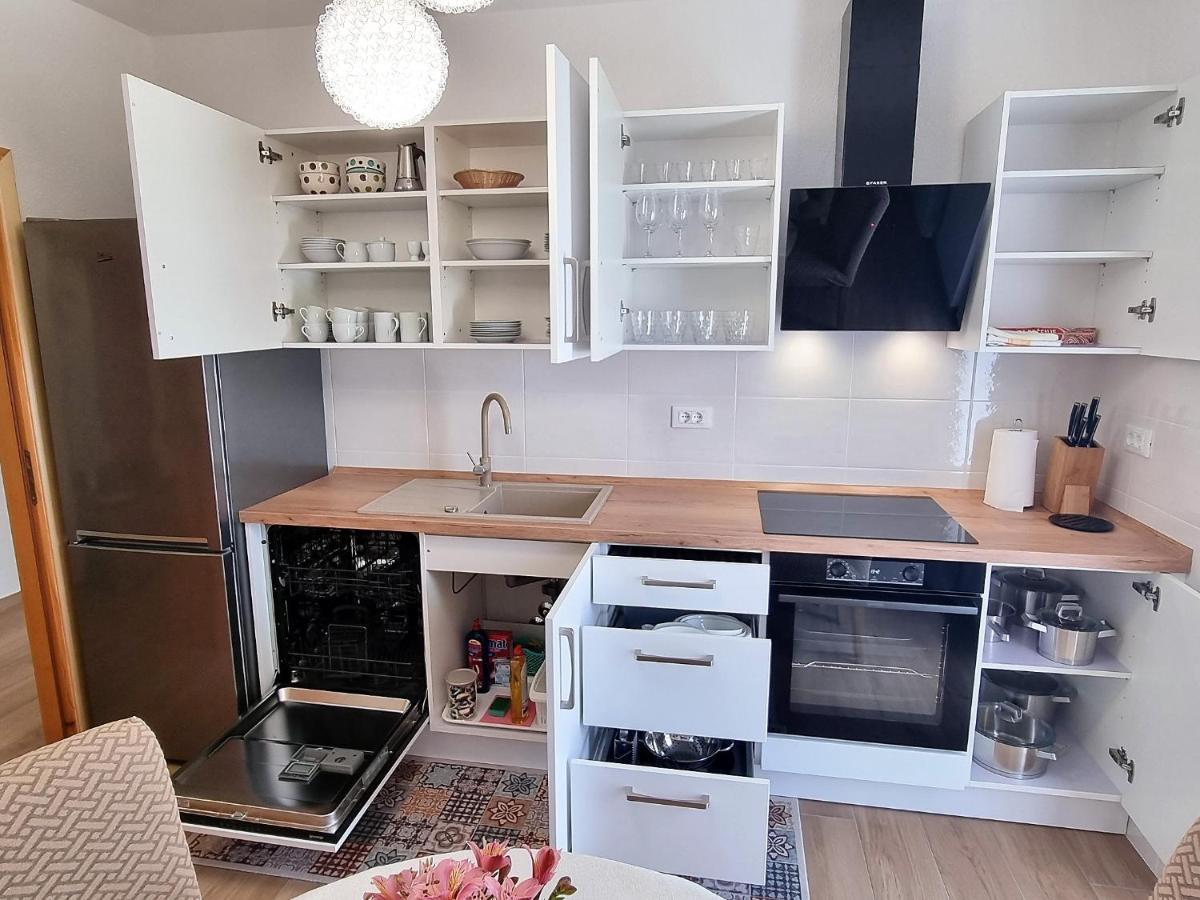 Apartments Valentina Ουμάγκ Εξωτερικό φωτογραφία