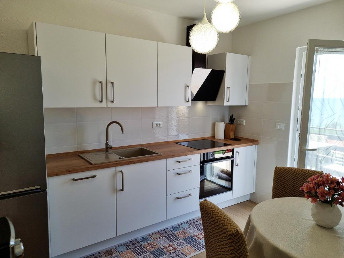 Apartments Valentina Ουμάγκ Εξωτερικό φωτογραφία